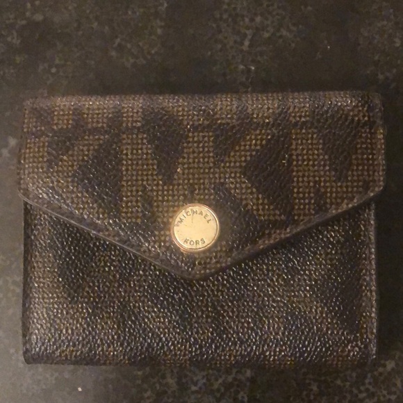 Michael Kors Handbags - Michael Kors Small Wallet